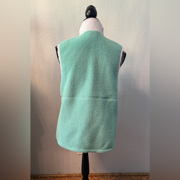 Women's Mint & Lavendar 'Cragmont' Fleece Vest - Picture 8 of 12